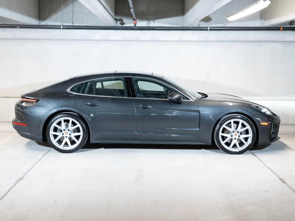 2026 Porsche 976 Panamera - Image 8 of 29