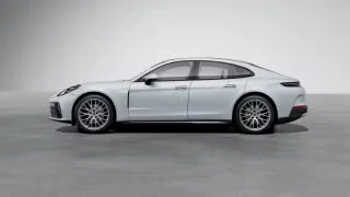 2026 Porsche 976 Panamera - Image 9 of 30