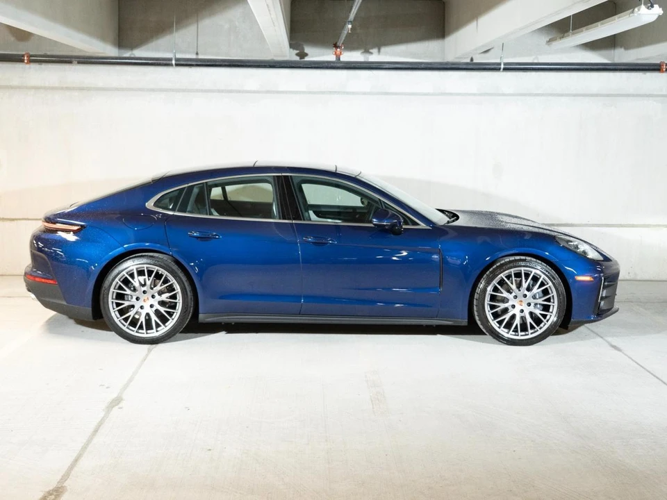2026 Porsche 976 Panamera - Image 8 of 27