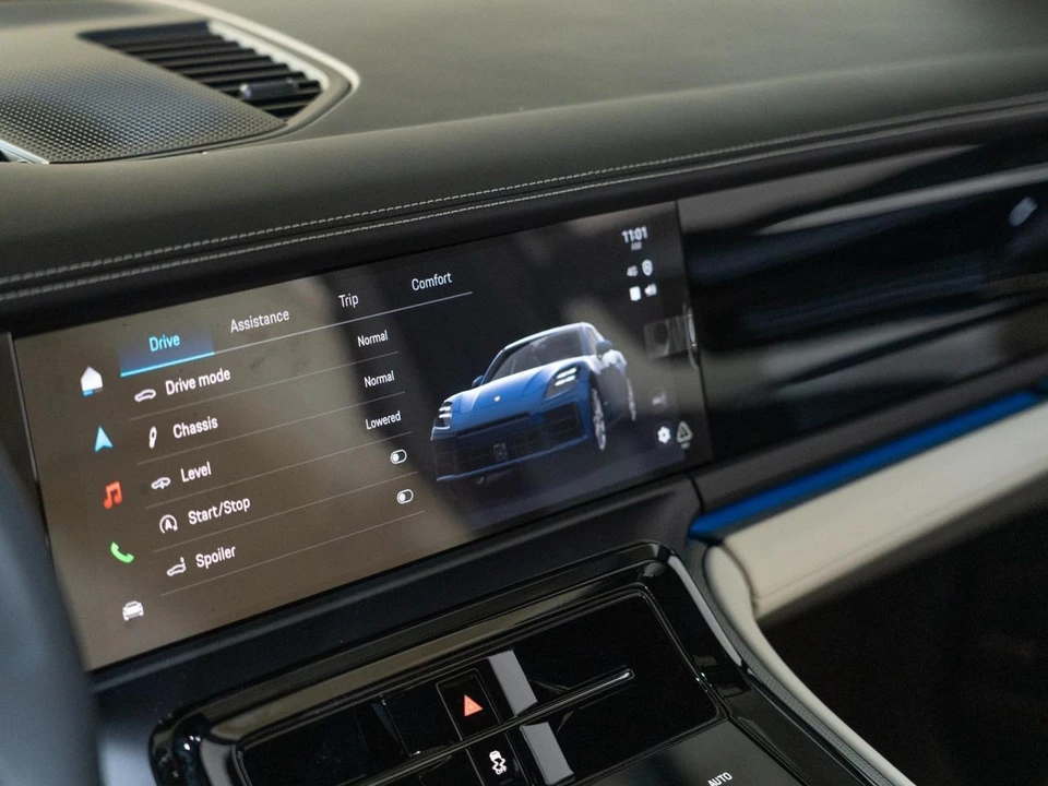 2026 Porsche 976 Panamera - Image 20 of 27