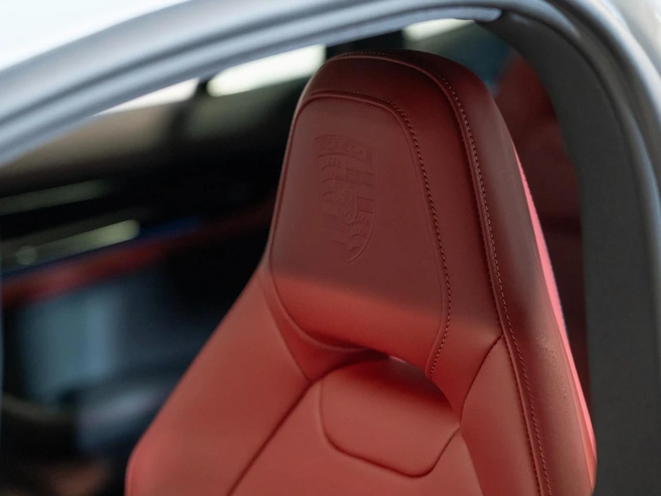 2026 Porsche 976 Panamera - Image 24 of 28