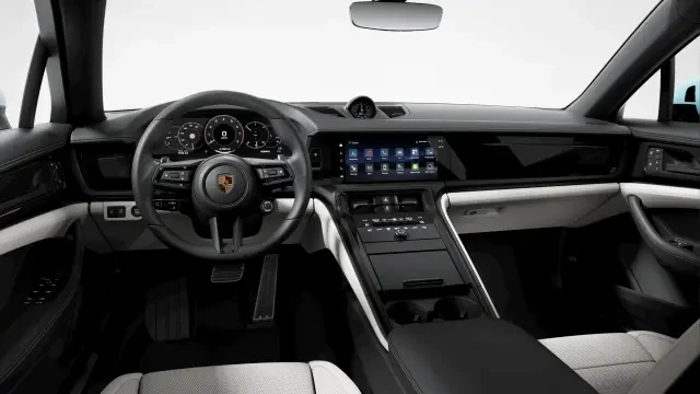2026 Porsche 976 Panamera - Image 30 of 31