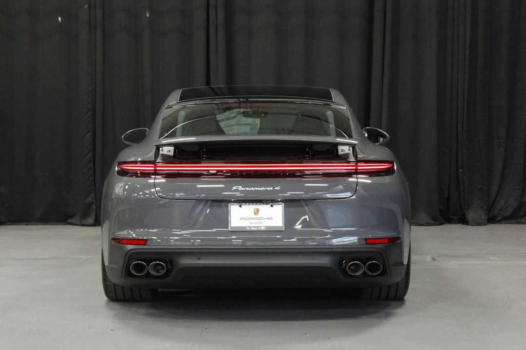 2026 Porsche 976 Panamera - Image 4 of 31