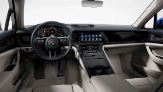 2026 Porsche Panamera - Image 25 of 30