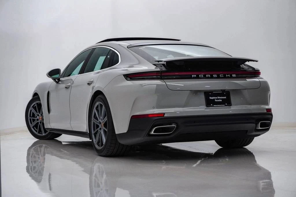 2026 Porsche 976 Panamera - Image 3 of 4