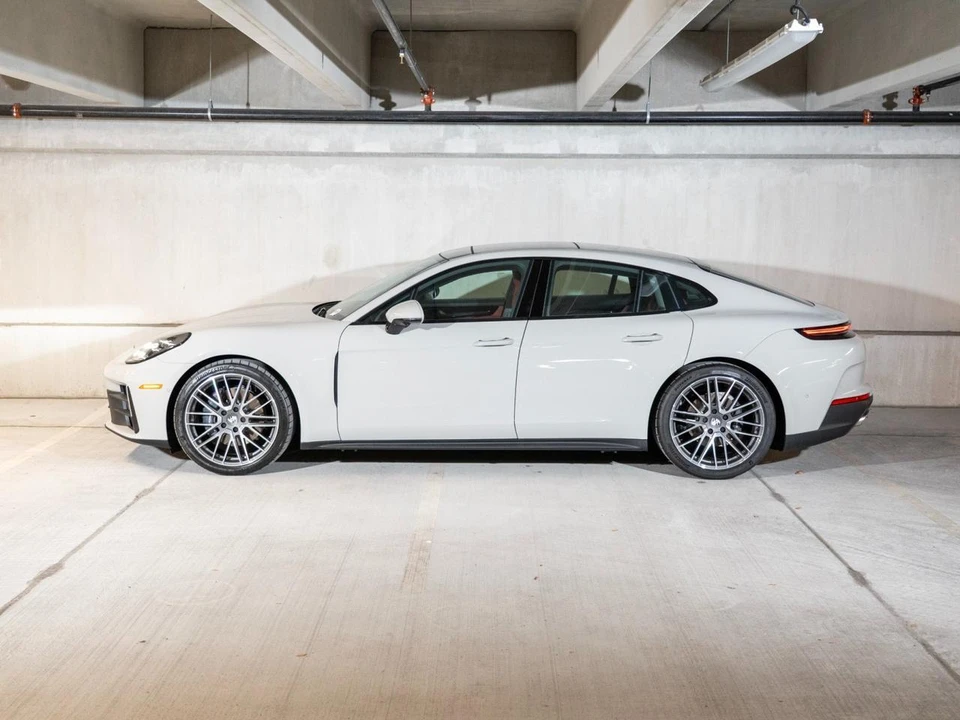2026 Porsche 976 Panamera - Image 2 of 27