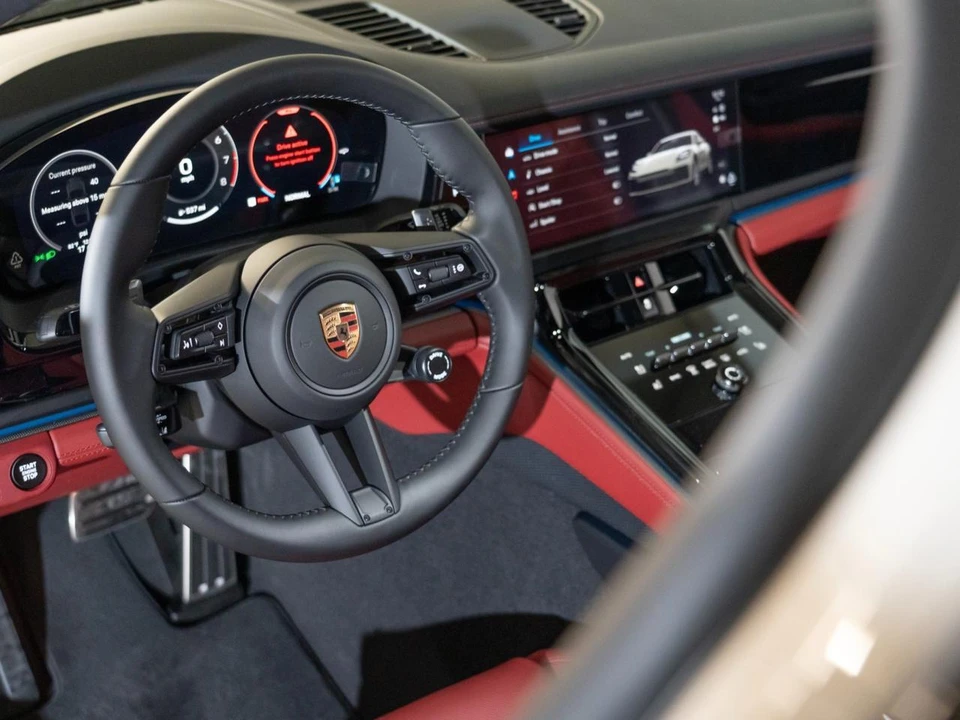 2026 Porsche 976 Panamera - Image 16 of 27