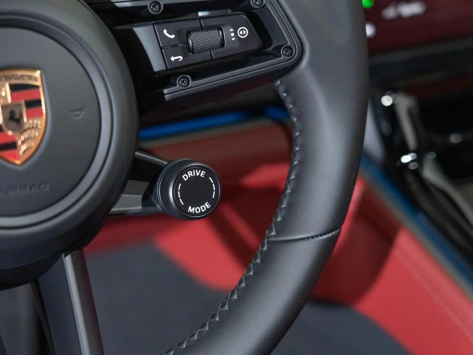 2026 Porsche 976 Panamera - Image 22 of 27