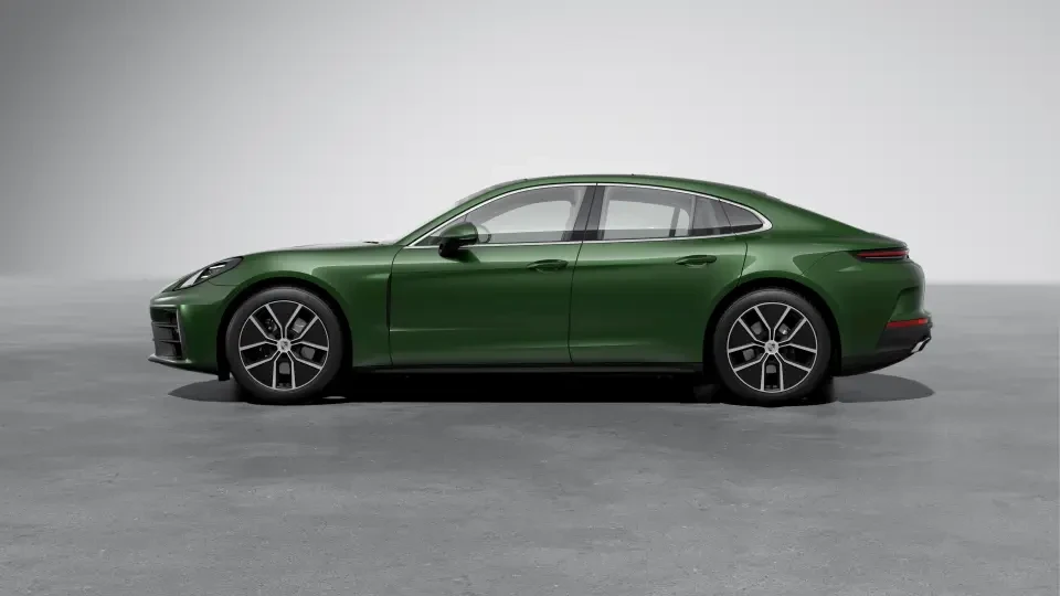 2026 Porsche 976 Panamera - Image 15 of 30