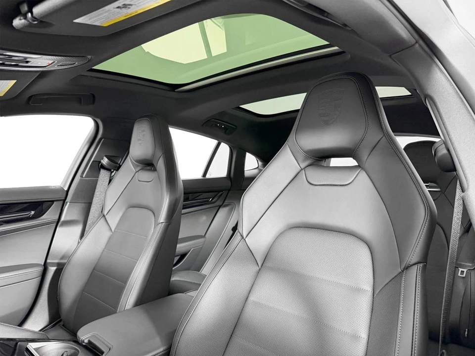 2026 Porsche 976 Panamera - Image 5 of 5