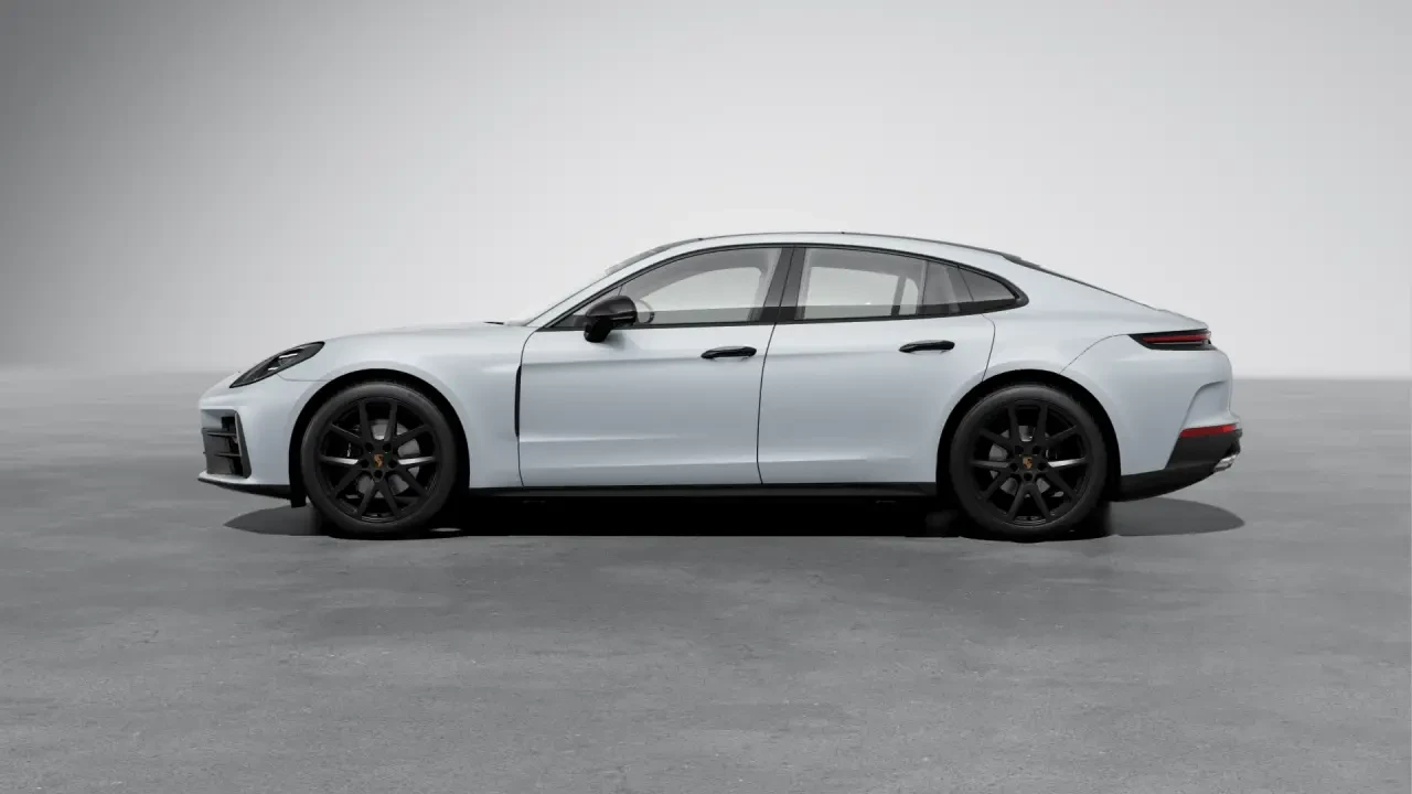 2026 Porsche 976 Panamera - Image 16 of 30