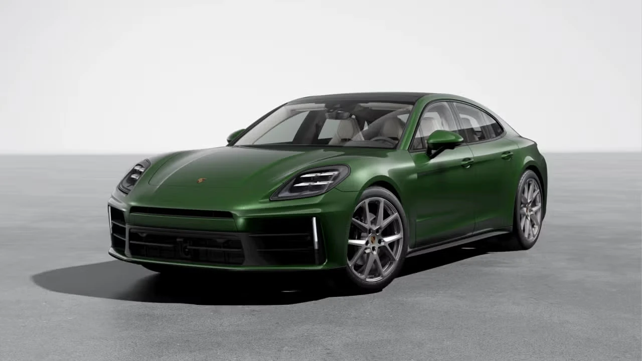 2026 Porsche 976 Panamera - Image 4 of 30