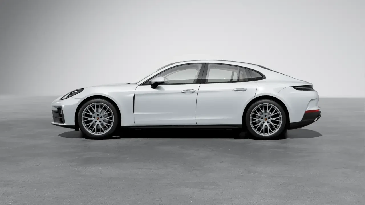 2026 Porsche 976 Panamera - Image 16 of 31