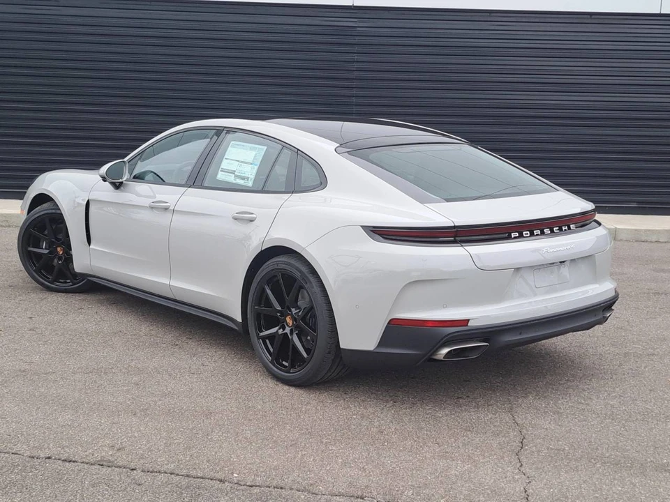 2026 Porsche 976 Panamera - Image 5 of 5