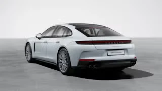 2026 Porsche Panamera - Image 17 of 30