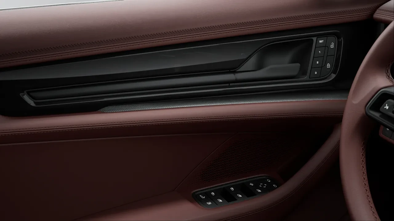 2026 Porsche Panamera - Image 7 of 14