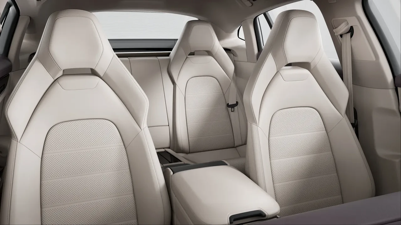 2026 Porsche 976 Panamera - Image 6 of 7