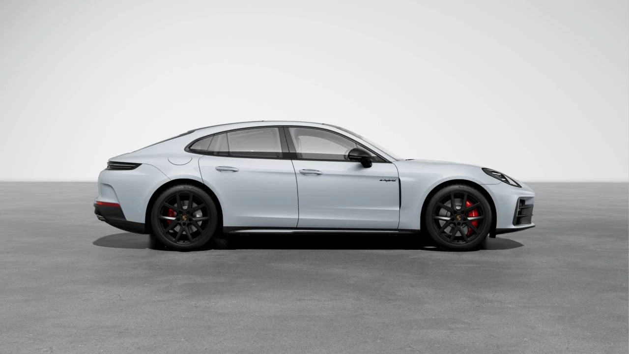 2026 Porsche 976 Panamera - Image 5 of 10
