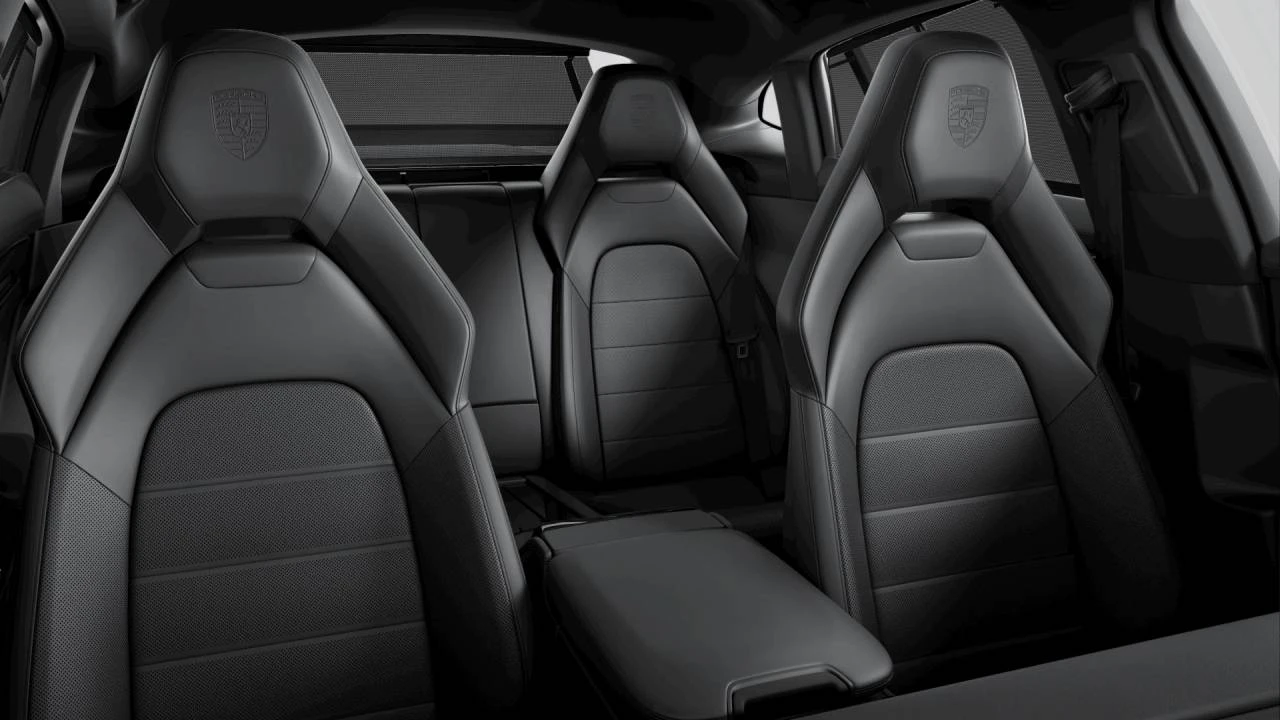 2026 Porsche 976 Panamera - Image 9 of 10