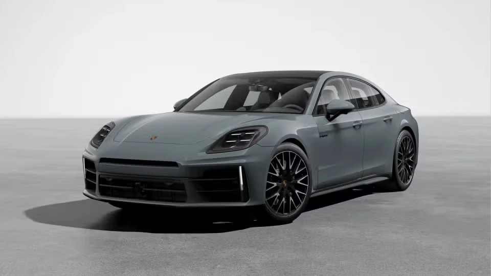 2026 Porsche 976 Panamera - Image 3 of 31