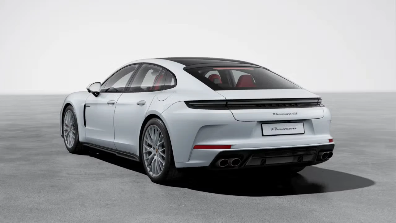 2026 Porsche Panamera - Image 20 of 30