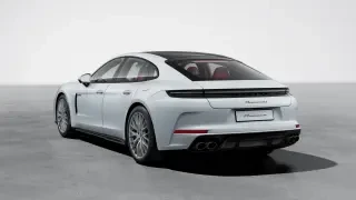 2026 Porsche Panamera - Image 21 of 30