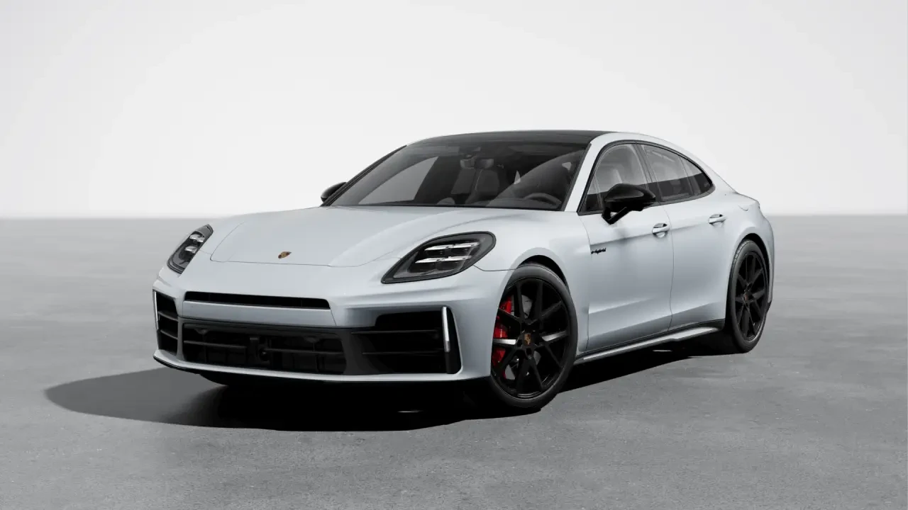 2026 Porsche 976 Panamera - Image 8 of 30