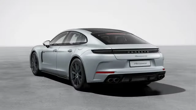 2026 Porsche 976 Panamera - Image 18 of 31