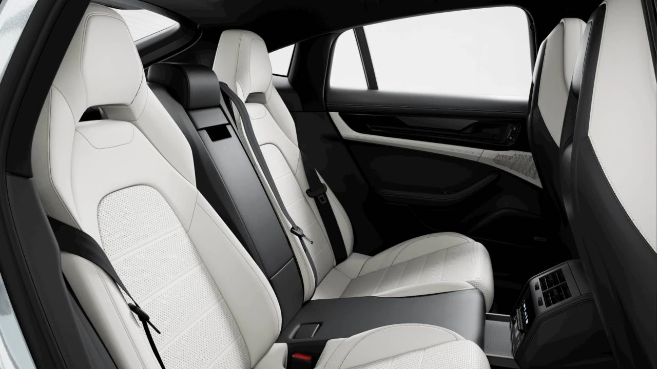 2026 Porsche 976 Panamera - Image 10 of 10