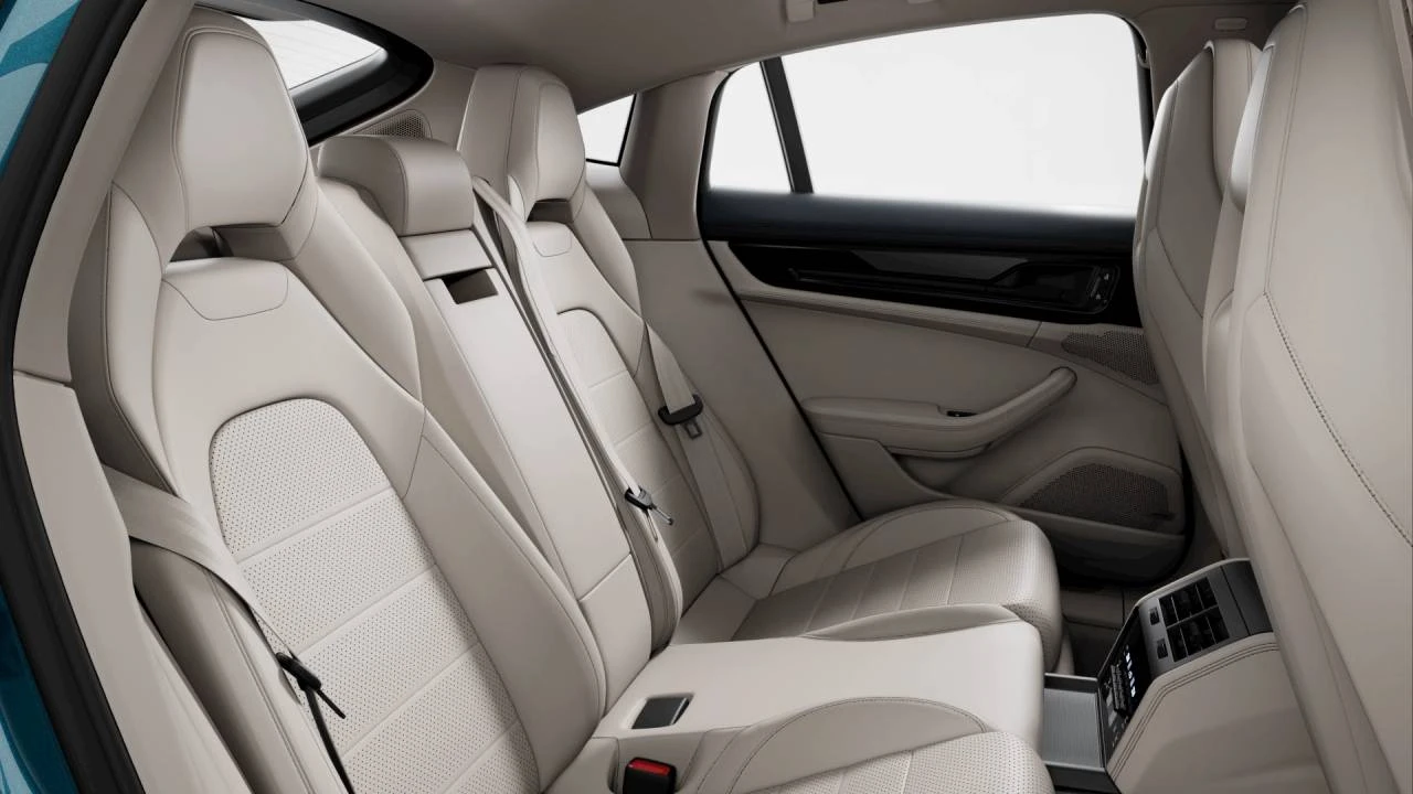2026 Porsche 976 Panamera - Image 10 of 10