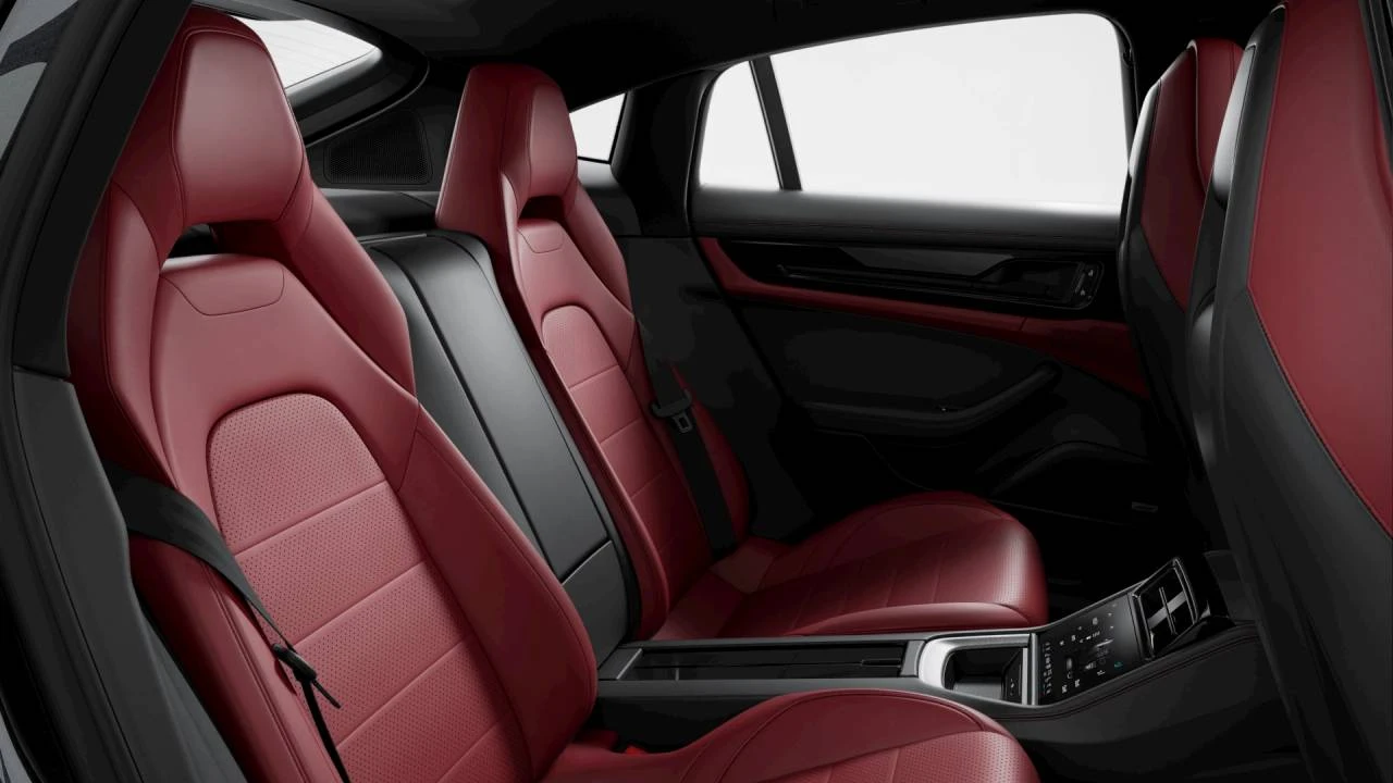 2026 Porsche 976 Panamera - Image 10 of 10