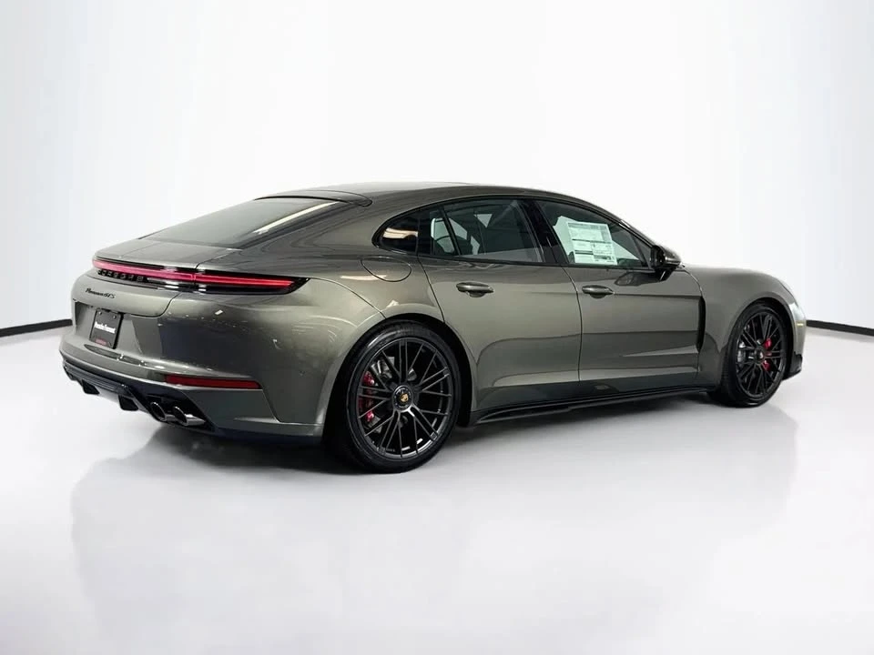 2026 Porsche 976 Panamera - Image 9 of 20
