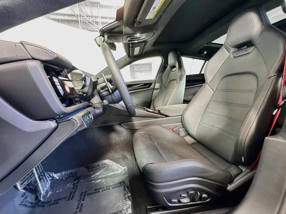 2026 Porsche 976 Panamera - Image 5 of 20