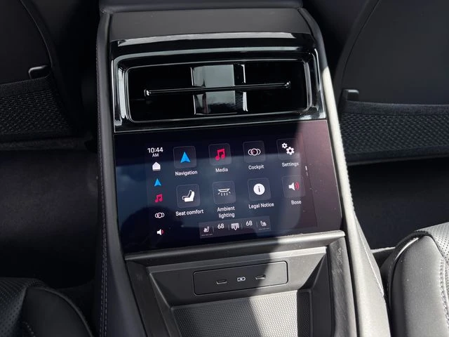 2026 Porsche Panamera - Image 28 of 31