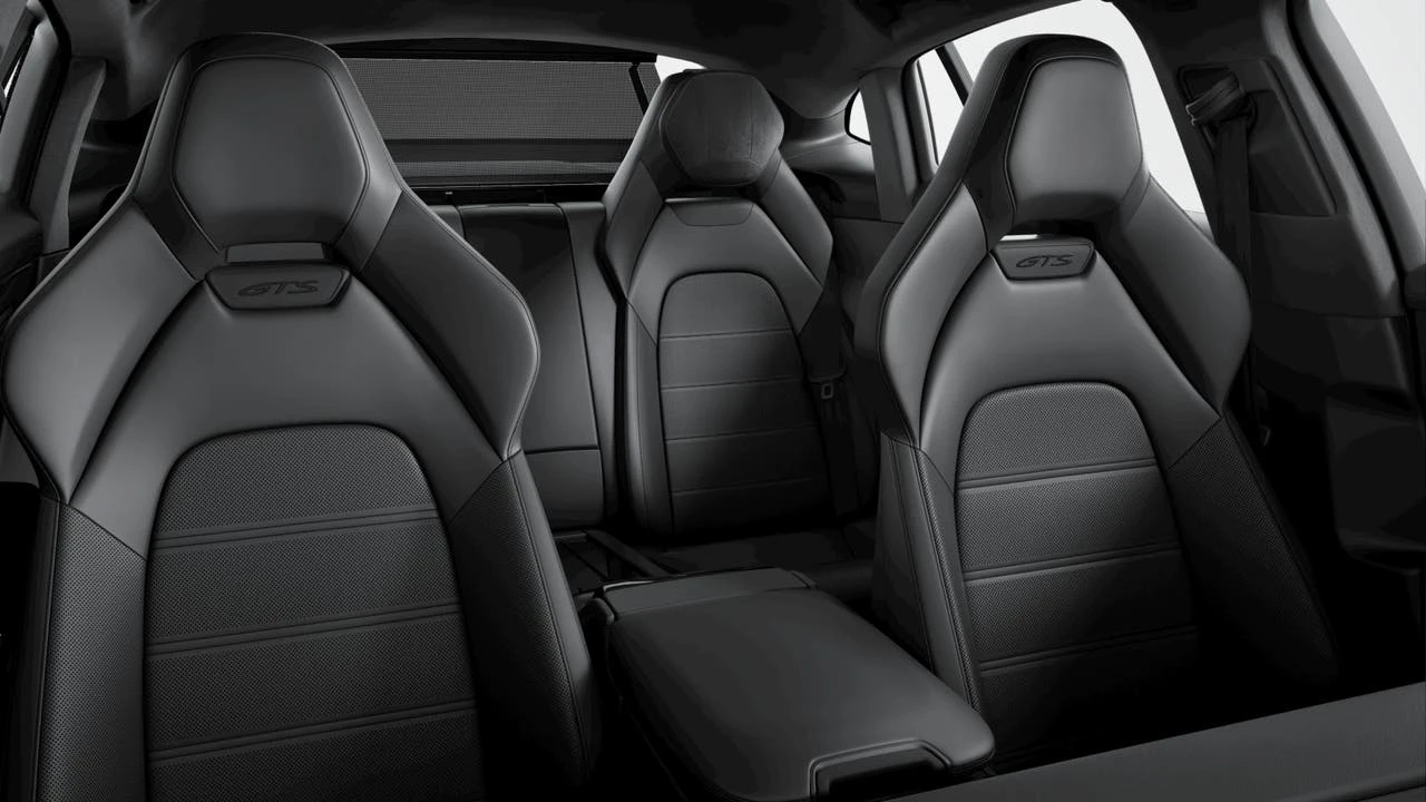 2026 Porsche 976 Panamera - Image 9 of 10