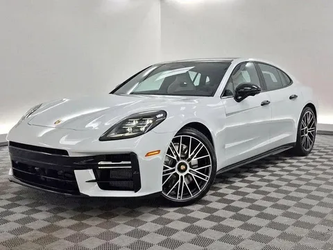 2026 Porsche Panamera GTS