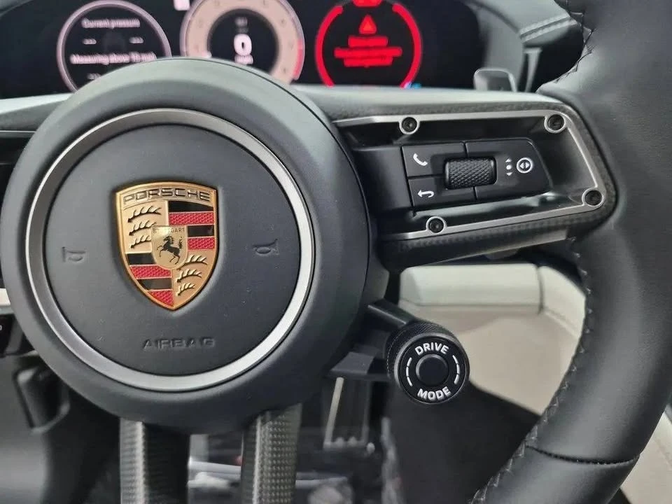 2026 Porsche 976 Panamera - Image 20 of 20