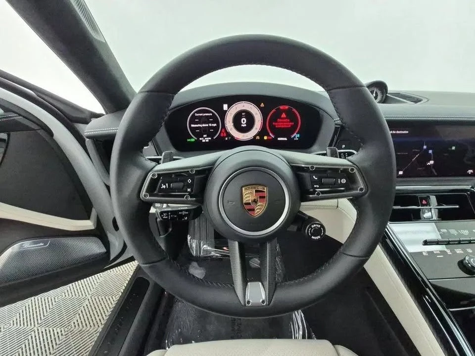 2026 Porsche 976 Panamera - Image 18 of 20