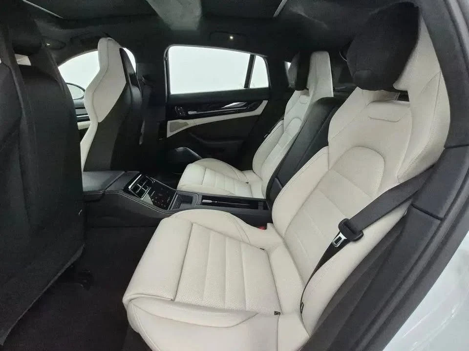 2026 Porsche 976 Panamera - Image 16 of 20