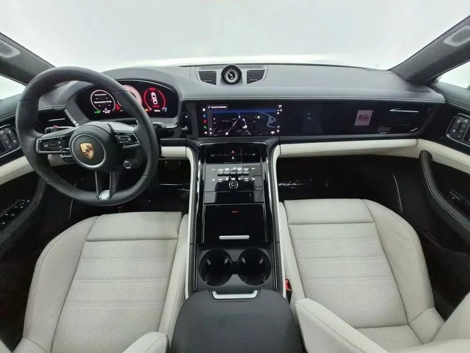 2026 Porsche 976 Panamera - Image 15 of 20