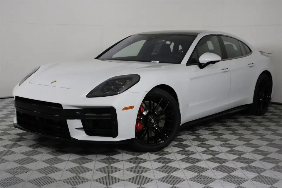 2026 Porsche 971 Panamera GTS - Image 6 of 7