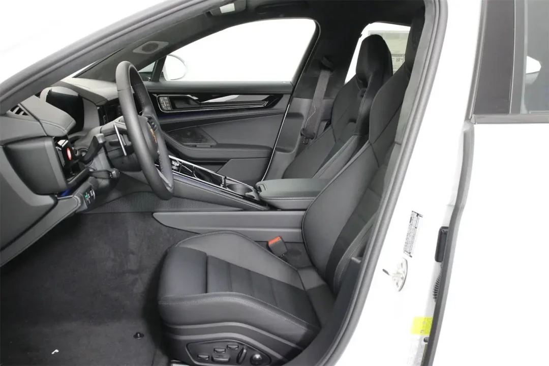2026 Porsche 971 Panamera GTS - Image 5 of 6