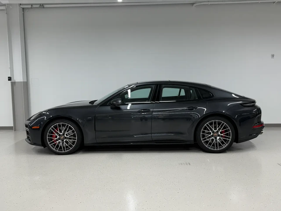 2026 Porsche 971 Panamera GTS - Image 2 of 6