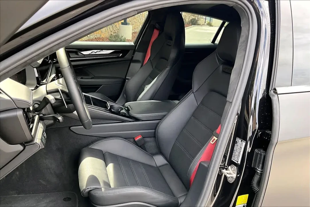 2026 Porsche Panamera - Image 5 of 13