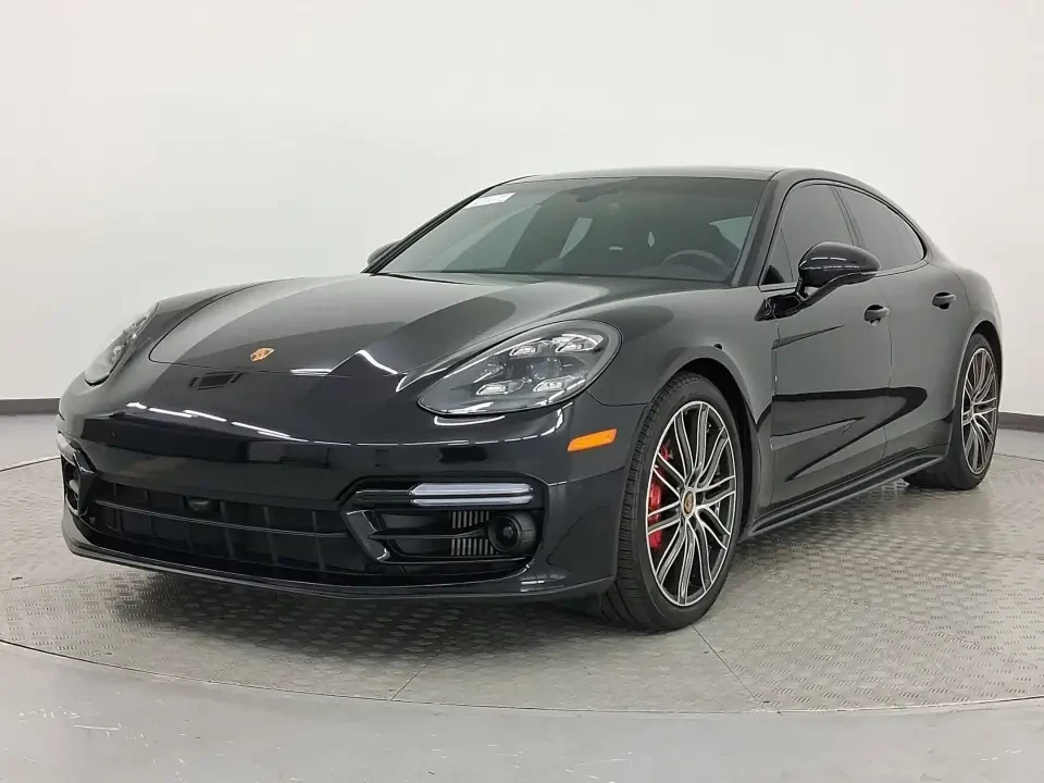 2026 Porsche Panamera - Image 9 of 13