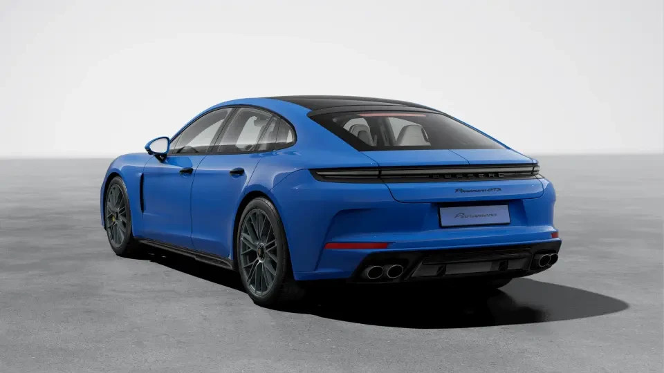 2026 Porsche Panamera - Image 23 of 31