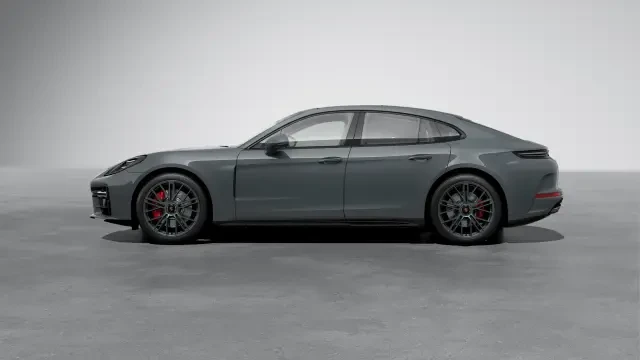 2026 Porsche Panamera - Image 14 of 31