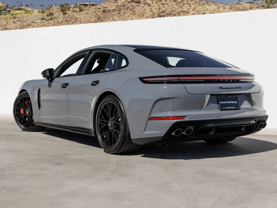 2026 Porsche 976 Panamera - Image 3 of 5