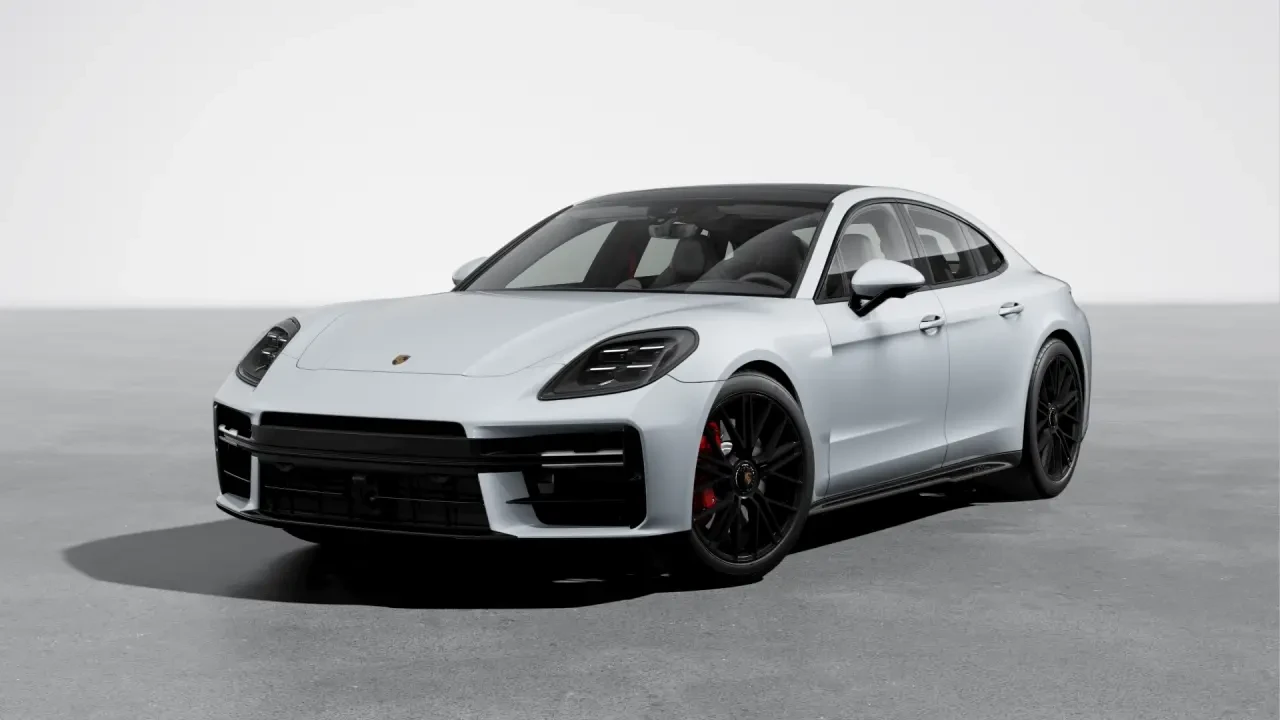 2026 Porsche Panamera - Image 8 of 31