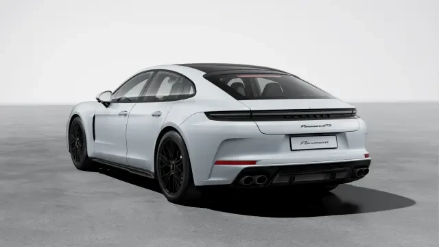 2026 Porsche Panamera - Image 22 of 31